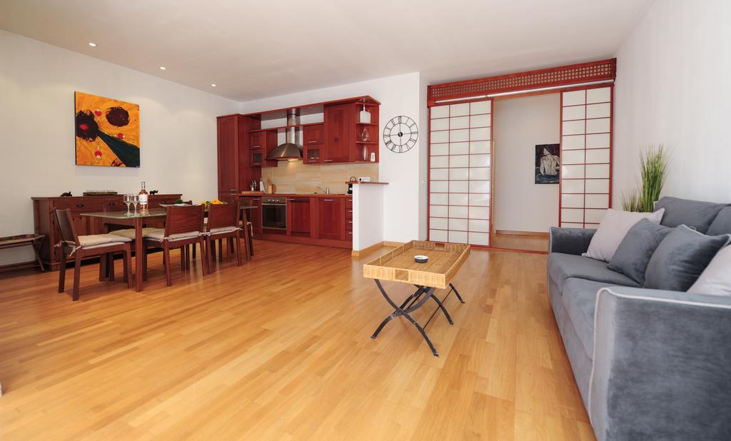 Appartamento La Terrasse Zen Five Stars Holiday House นีซ ภายนอก รูปภาพ